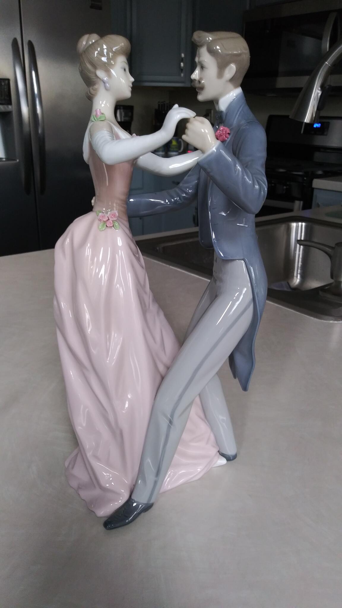 lladro 1372 42 years old paid 1100 came out 1978 for 350 in Berlin