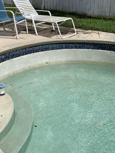 How to Resurface a Pool Quickly and Affordably