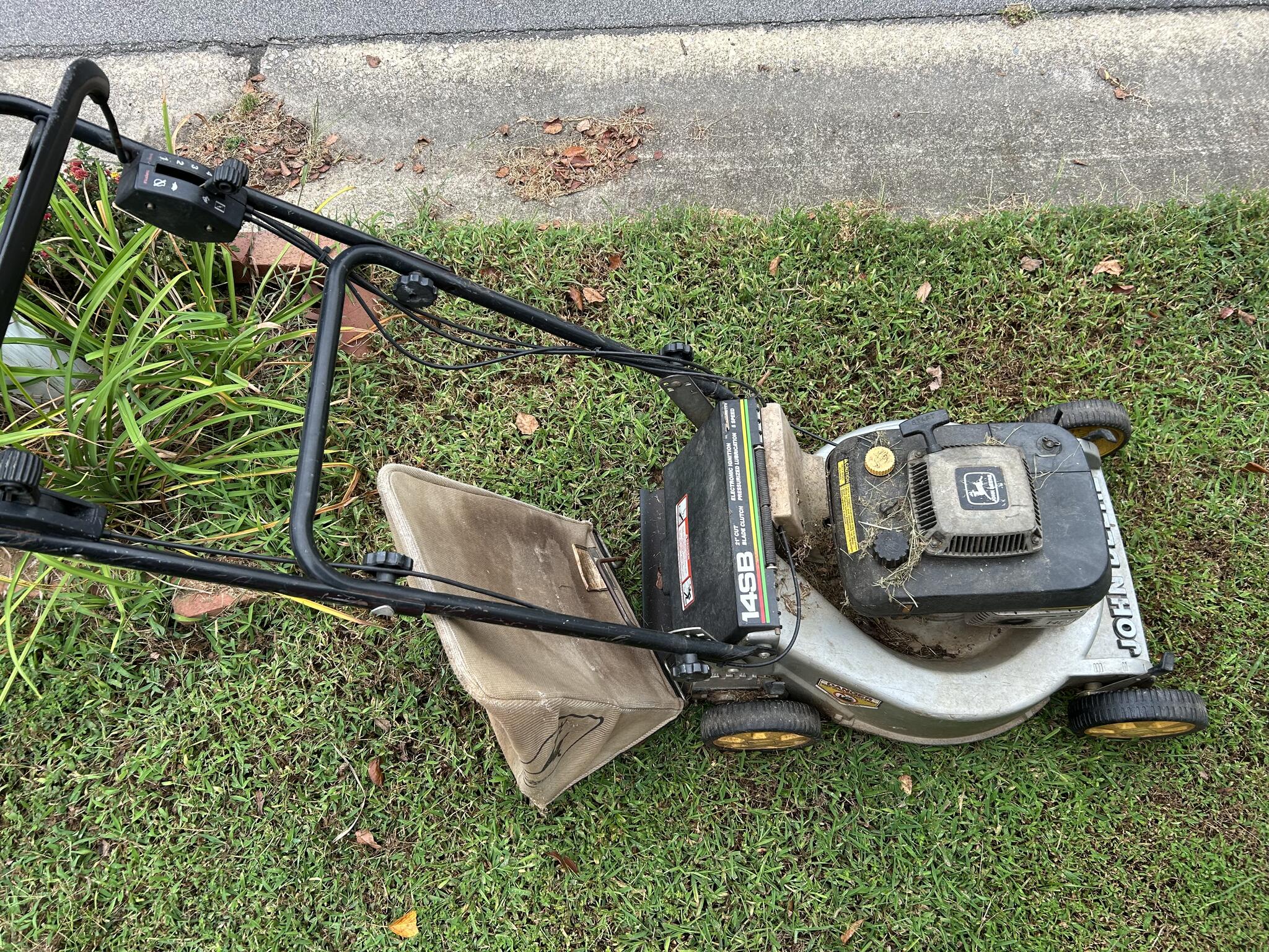 John Deere Lawn Mower