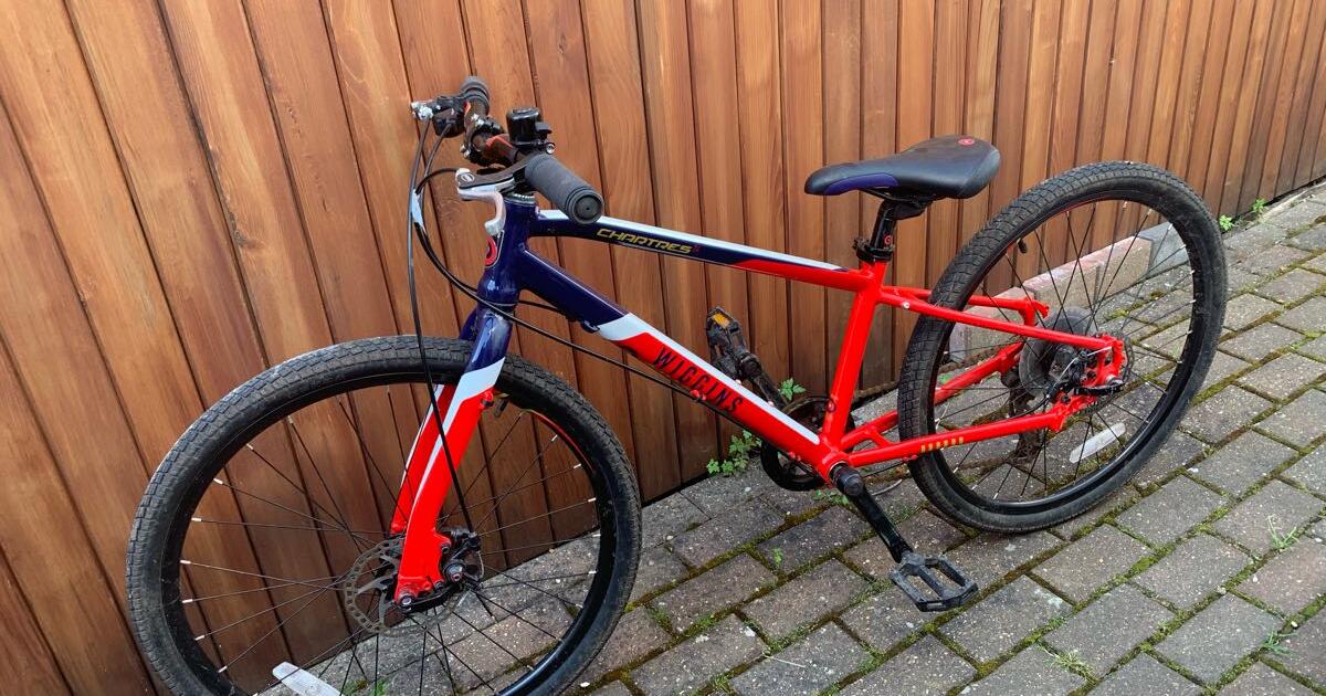 Wiggins Chartres 24 inch Hybrid Boys Girls Disc Brake Bike for 85 in London England For Sale Free Nextdoor