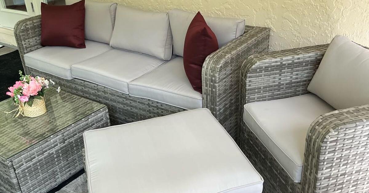 WAYFAIR WICKER SET NEW, 250 for 250 in Wilmington, DE For Sale