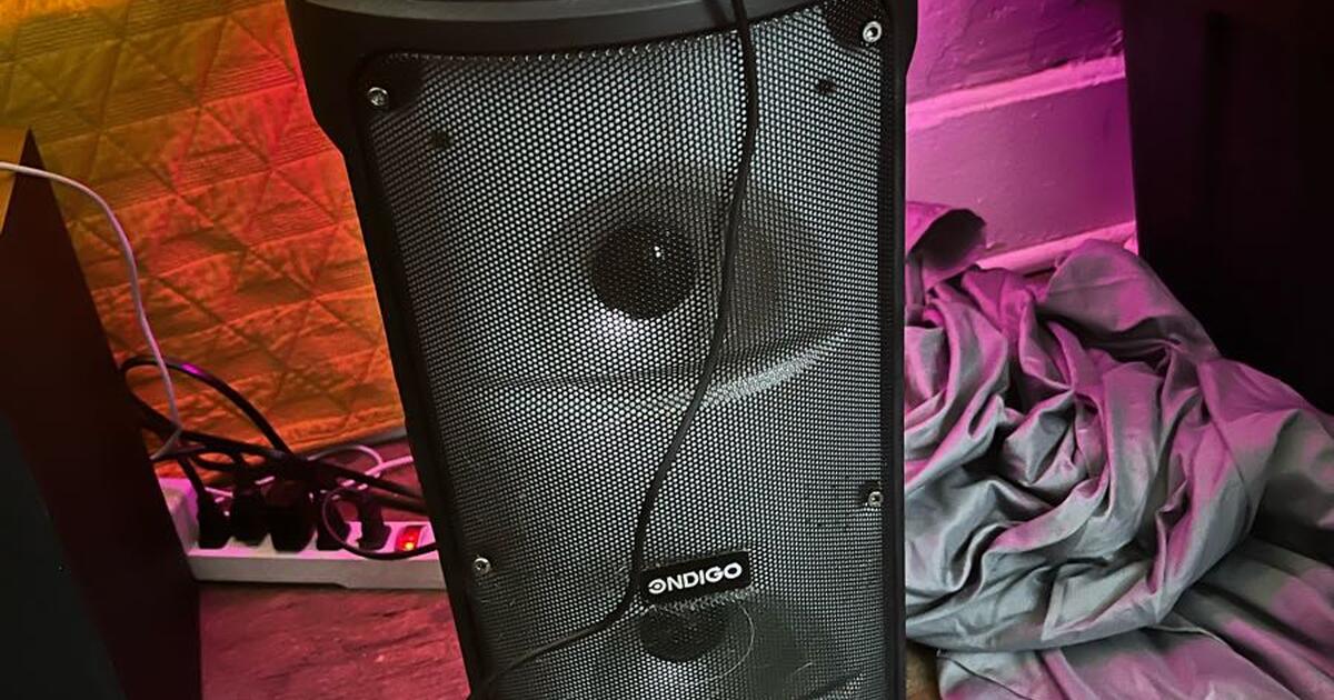 Ondigo Wireless Bluetooth Speaker for 40 in Omaha, NE For Sale