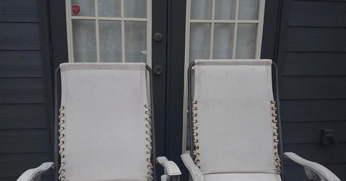 Two Canvas Recliners for 15 in Kennesaw, GA For Sale & Free — Nextdoor