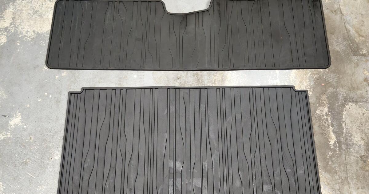 WeatherTech Mats for 30 in Florence, KY For Sale & Free — Nextdoor