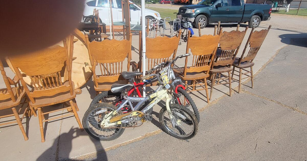 Crafters and Quilters Dream Garage Sale (Queen Creek) for Free in Queen