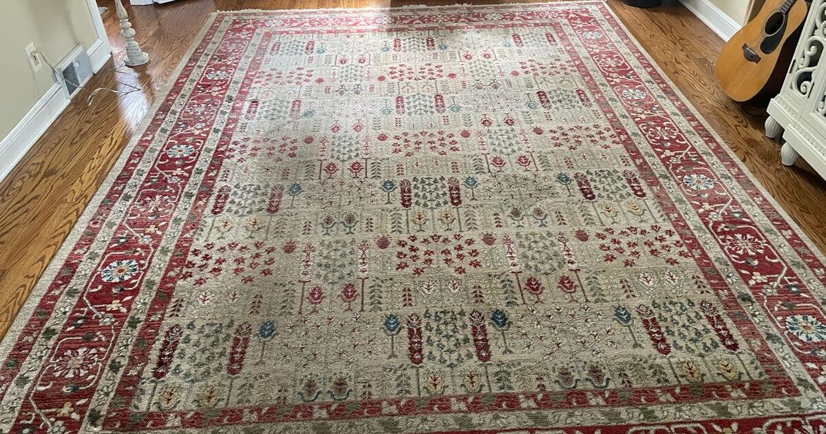 9x12 rug for $20 in Paoli, PA | For Sale & Free — Nextdoor