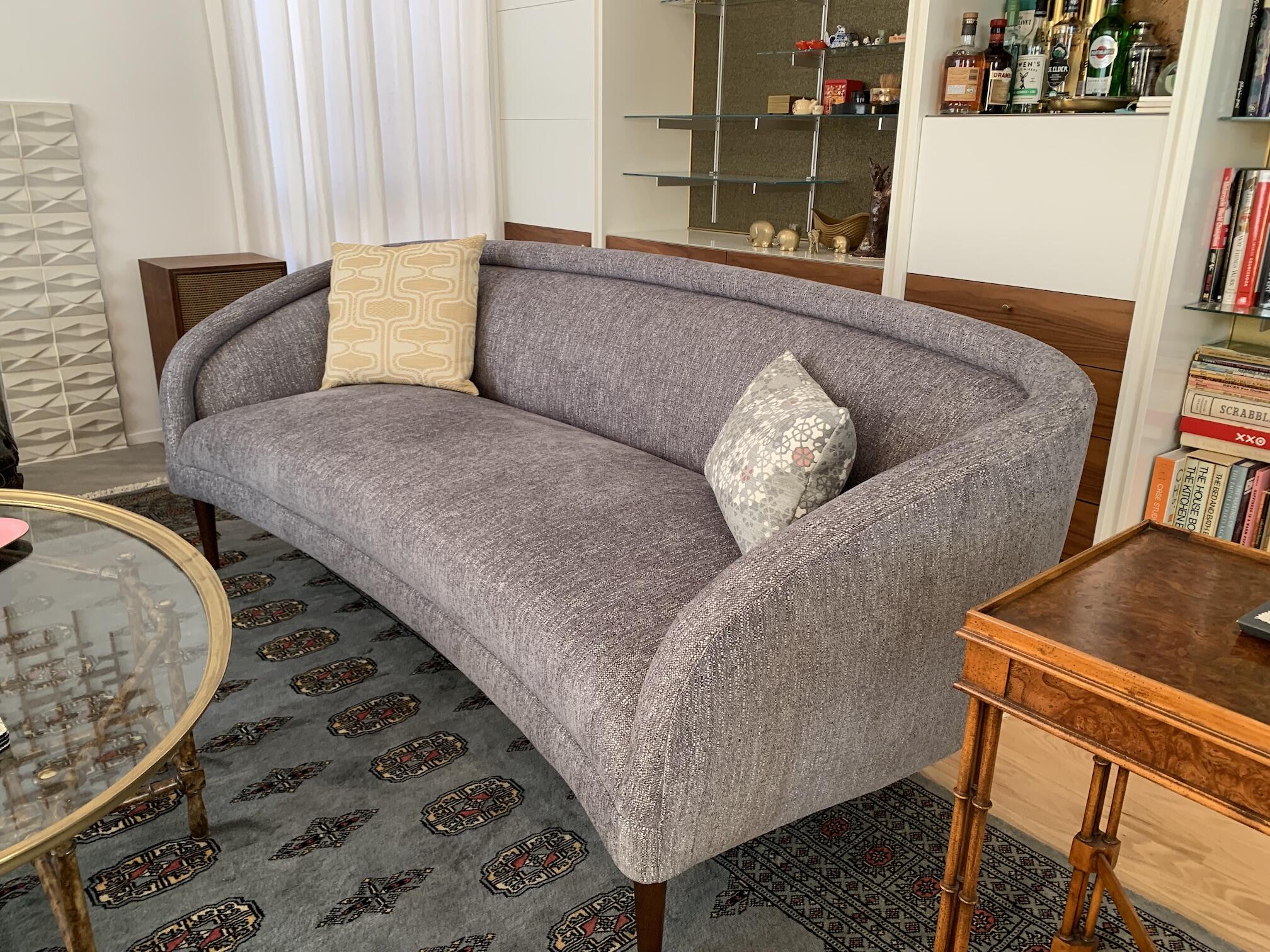 Crate Barrel Josephine Curved Apartment Sofa Less Than One Year Old Hardly Used For 725 In El Segundo CA For Sale Free Nextdoor