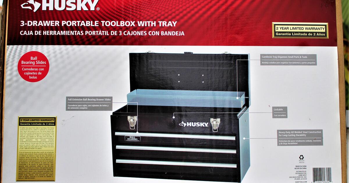 Brand New Husky 3 Drawer Portable Toolbox With Tray For 40 In San