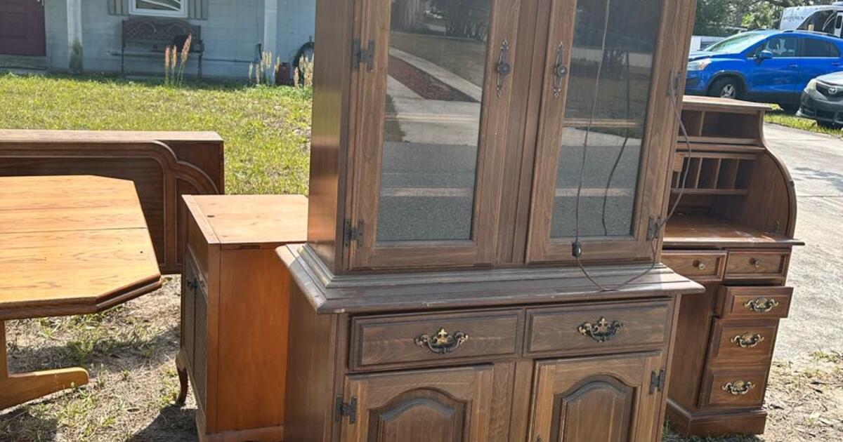 Used furniture for Free in Temple Terrace, FL Finds — Nextdoor