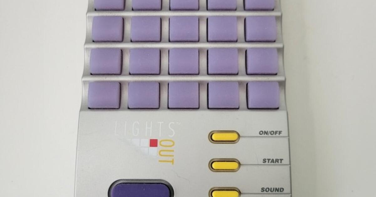 Lights Out handheld electronic game 1995 for 15 in Humble, TX For