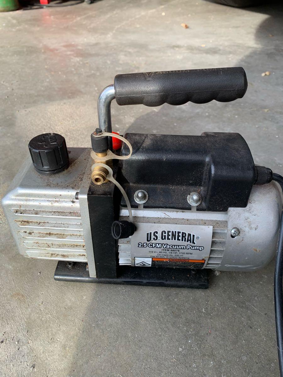 US General vacuum pump for 50 in Carmel, IN For Sale & Free — Nextdoor