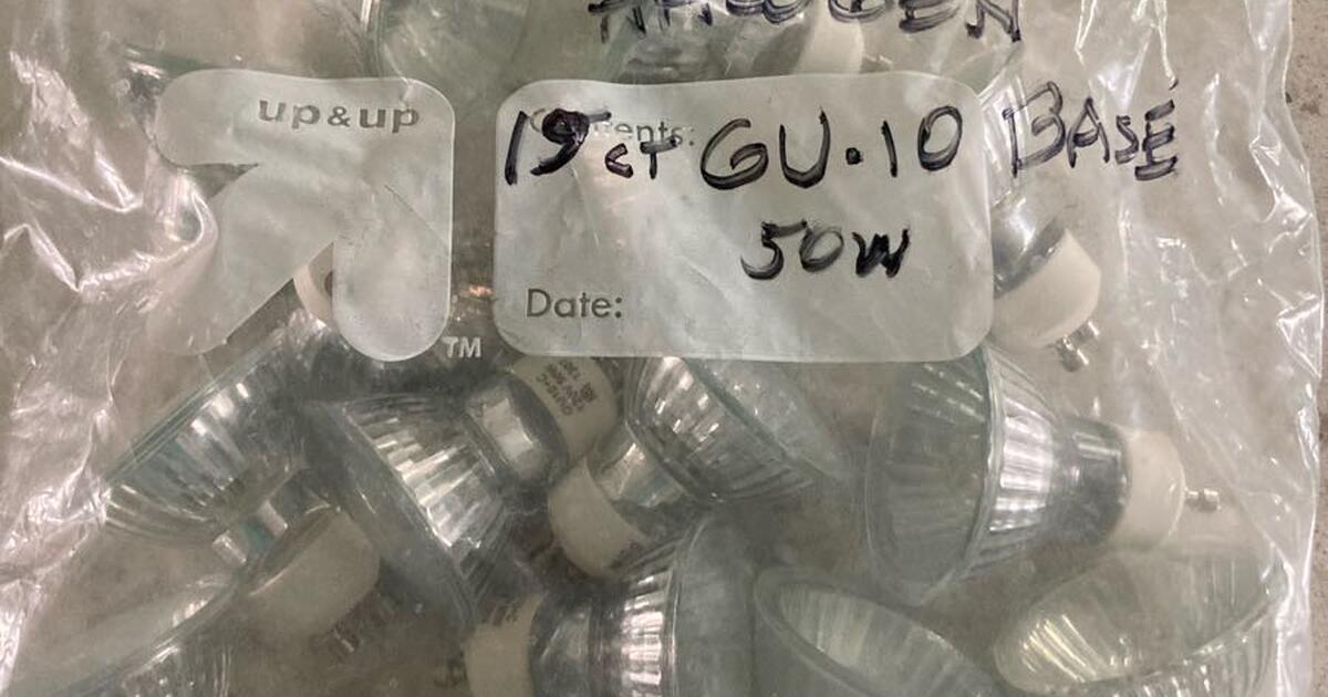 19 GU10 Base 50W Mini Spotlight Halogen Bulbs for Free in Loveland, OH