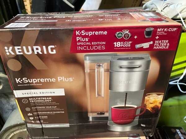 Keurig K-Supreme Plus Special Edition Single Serve Coffee Maker, with 18  K-Cup Pods