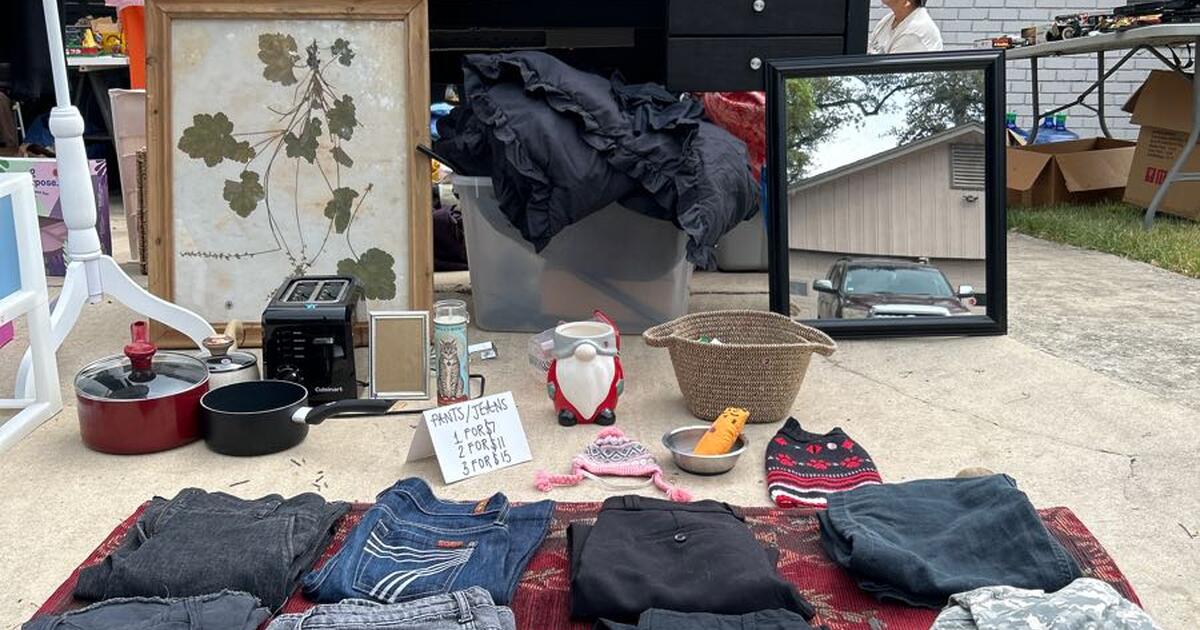 Hollywood Park Garage Sale Today 3/15/24 for Free in Bulverde, TX For