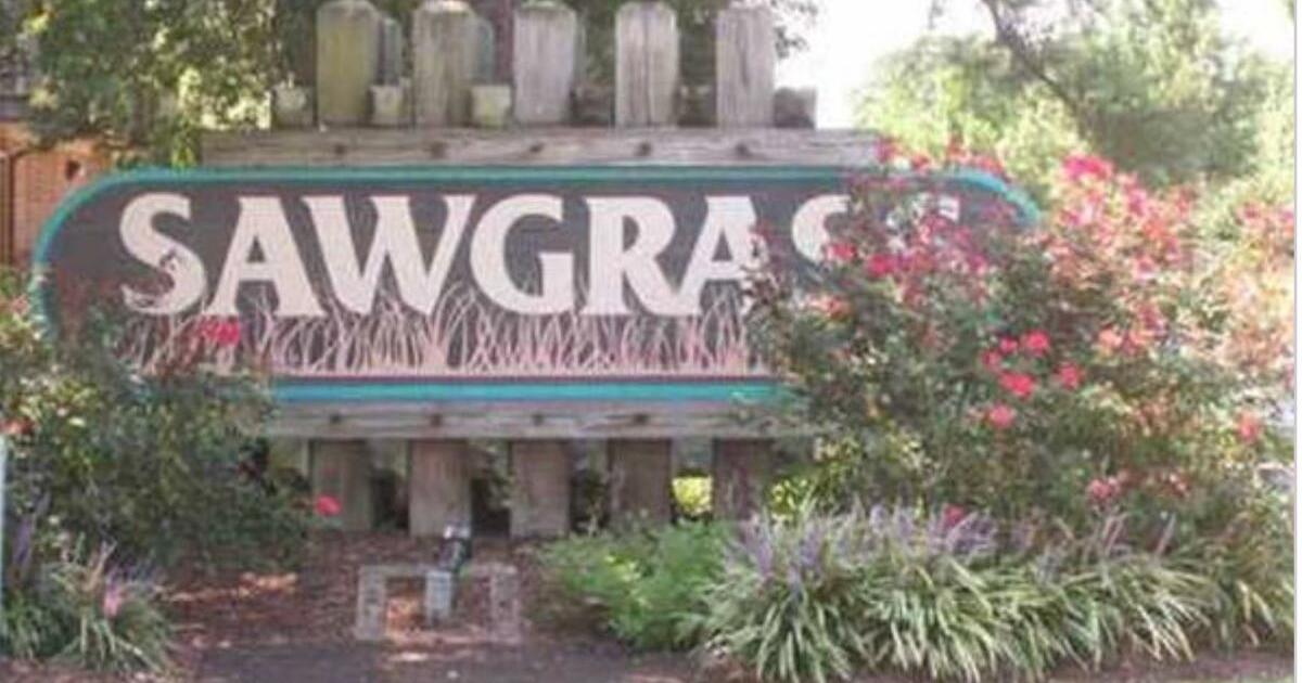 2 Bed 2 Bath Condo in Sawgrass for 1600 in Virginia Beach, VA Finds