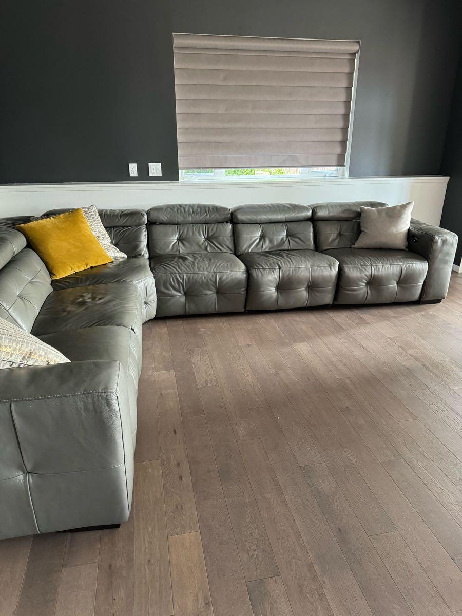 Leather Sectional Sofa in Grey for 500 in Kirkland, WA For Sale