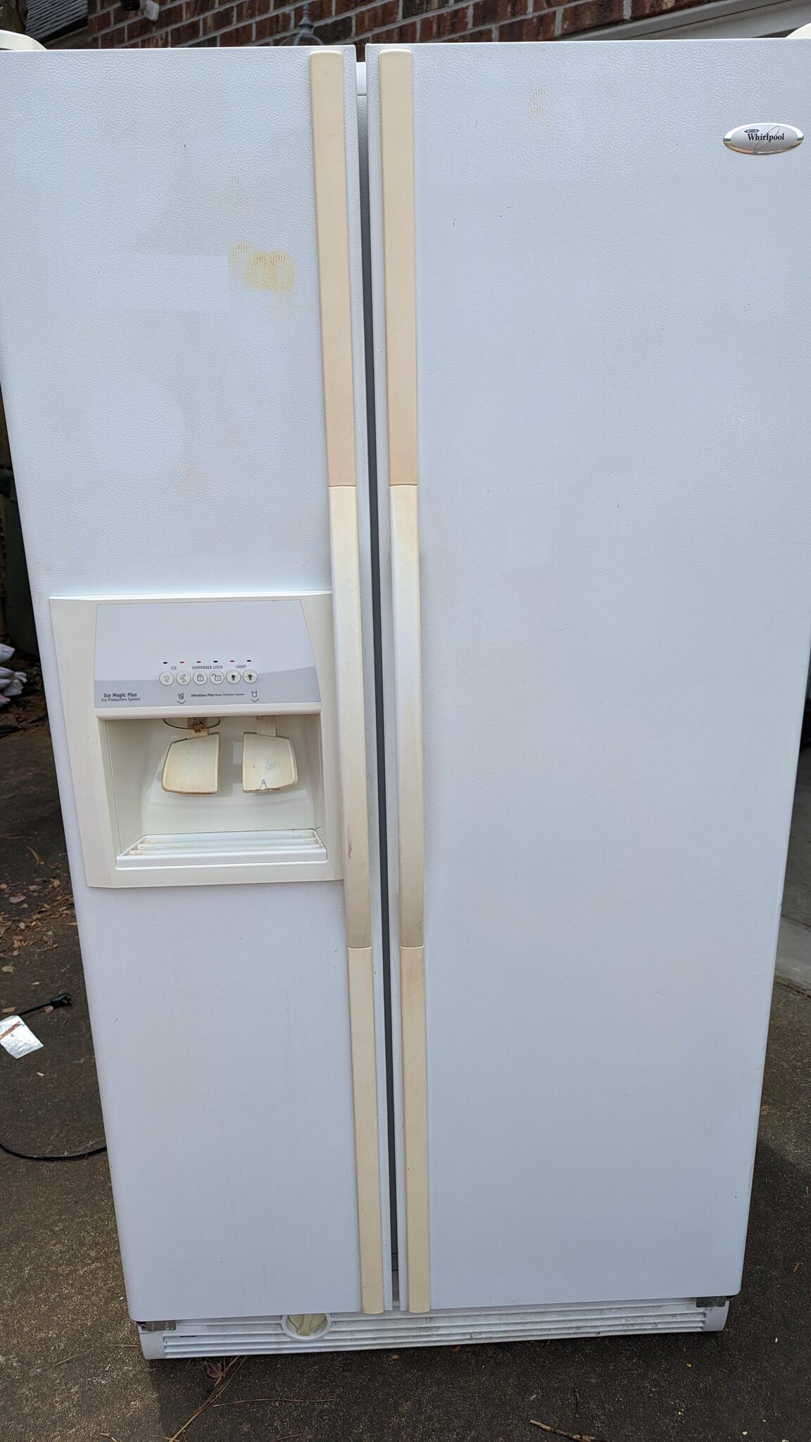 Refrigerator, stove and dishwasher set for 375 in Fayetteville, NC