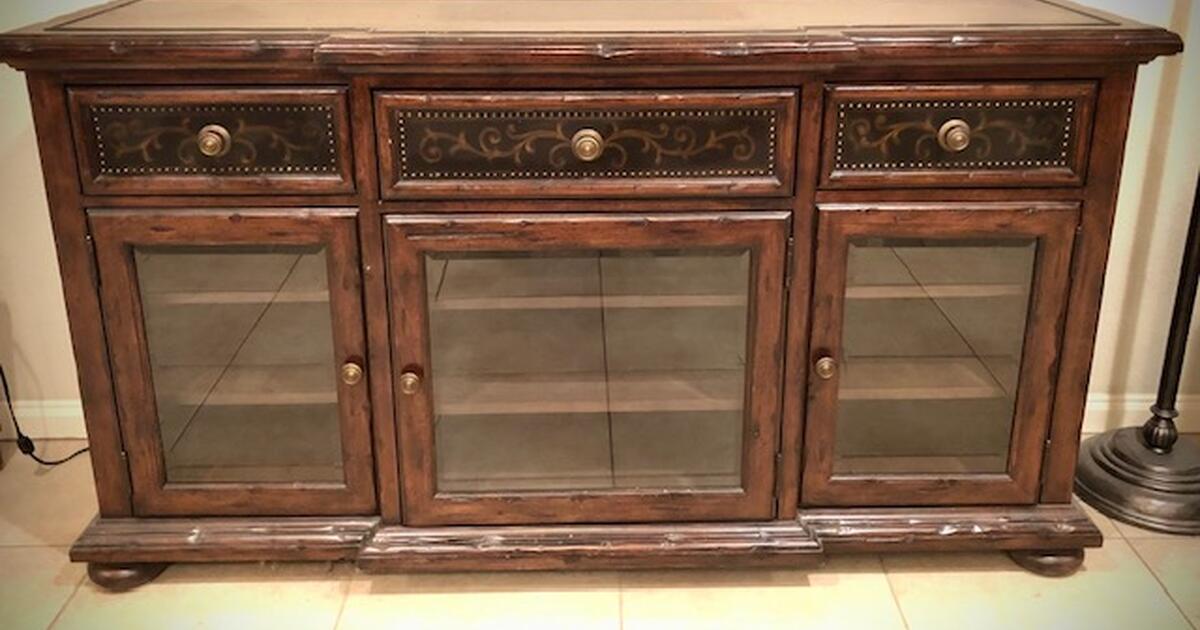 Entertainment Center with Matching End Table for 75 in Bridgeport, TX
