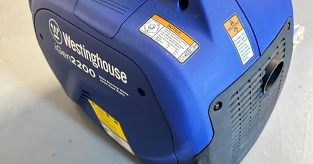New westinghouse igen 2200 inverter generator. for 300 in Ponte Vedra
