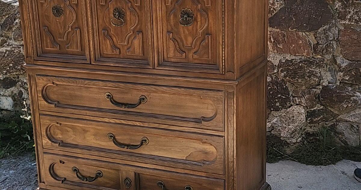 Free dresser for Free in Thousand Oaks, CA Finds — Nextdoor
