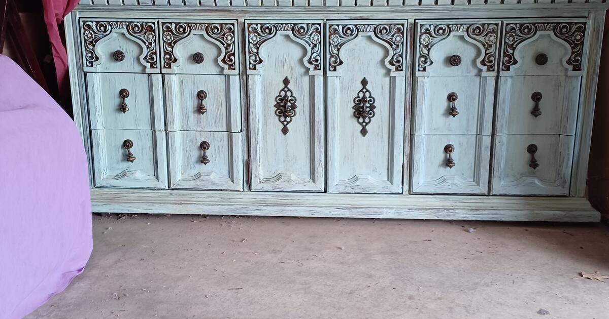 Dresser for 250 in Memphis, TN Finds — Nextdoor