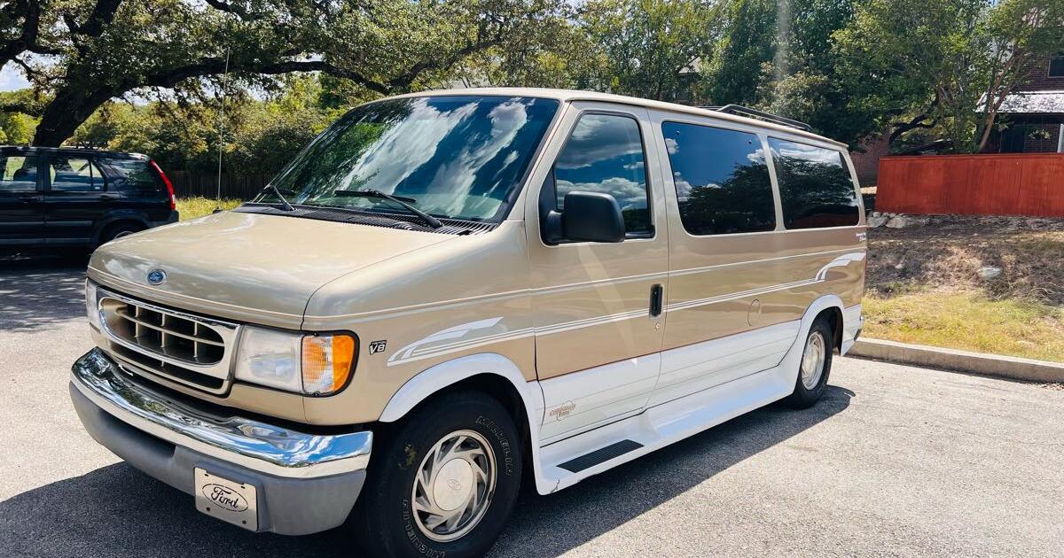 Ford van 1999 for 6000 in San Antonio, TX Finds — Nextdoor