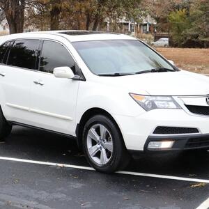 Acura white ext and parchment int SUV