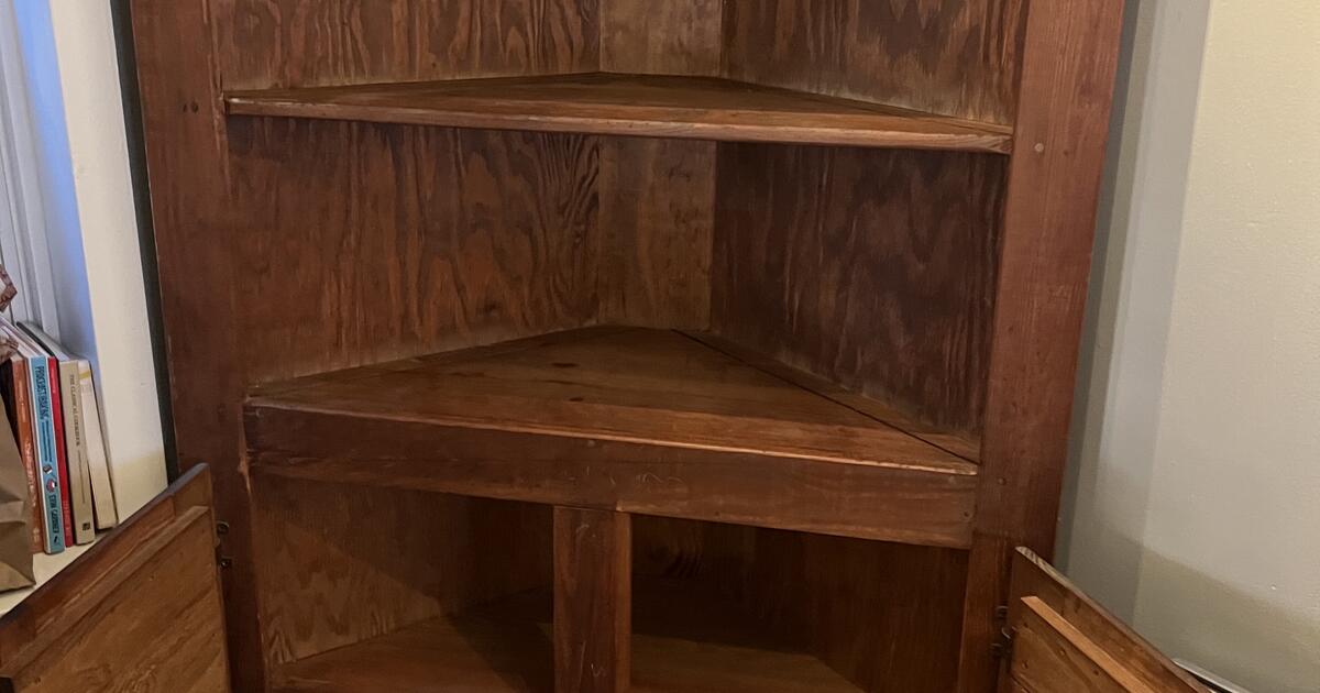 Solid Wood Corner for 60 in Oakland, CA Finds — Nextdoor