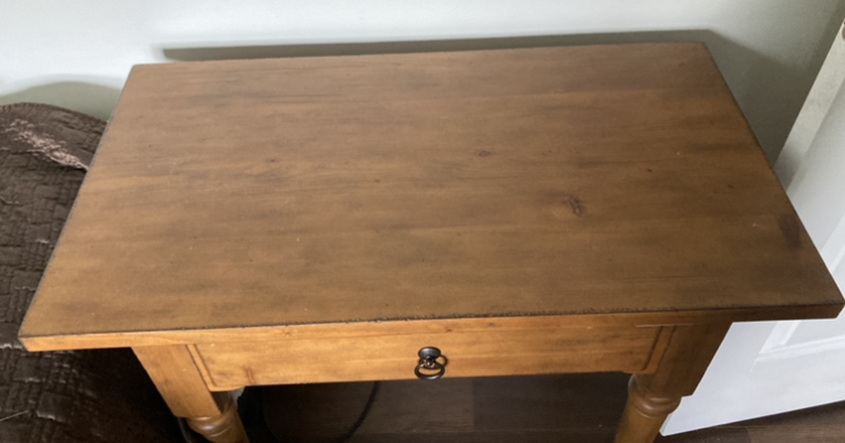 Pottery barn night stand for 75 in Delmar, NY Finds — Nextdoor
