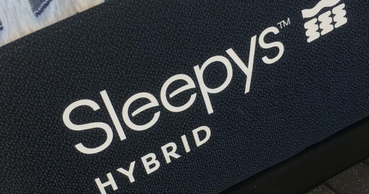 FREE TO GOOD HOME!... Sleepys Adjustable Fullsz Bed for Free in The