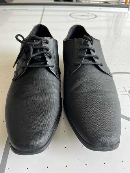 Calvin Klein Black Dress Shoes Size 9 For $30 In Clover, SC | For Sale & Free Nextdoor Calvin Klein Black Dress Shoes Size 9 For $30 In Clover, SC | For Sale & Free Nextdoor