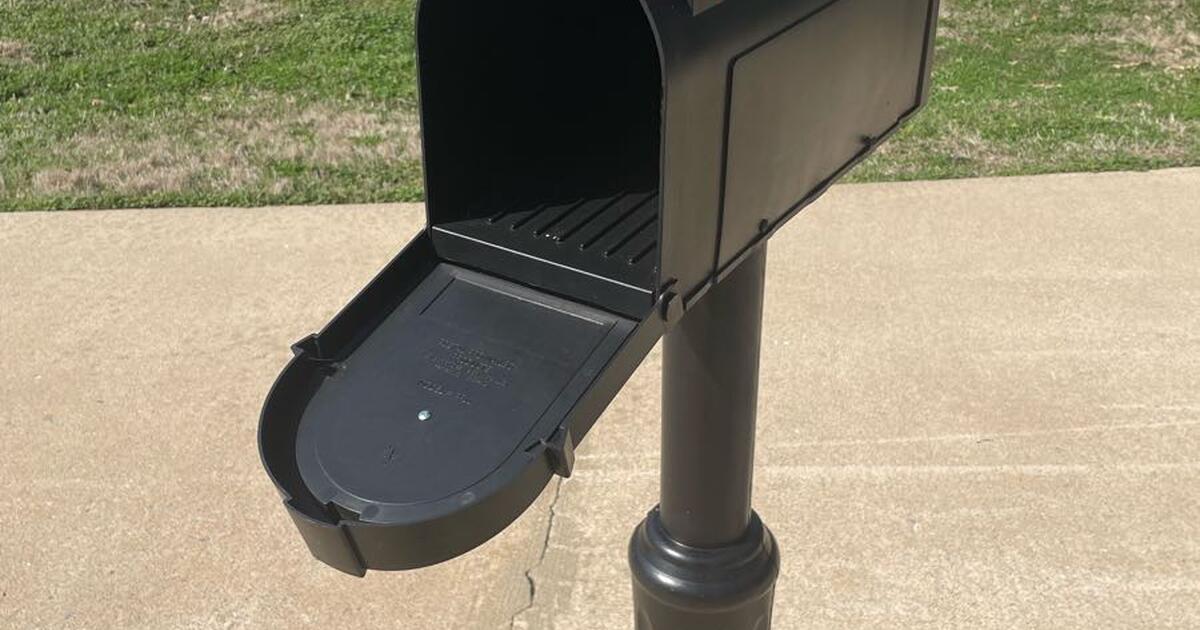 Good ol’ generic standard mailbox for 20 in Raleigh, NC Finds — Nextdoor