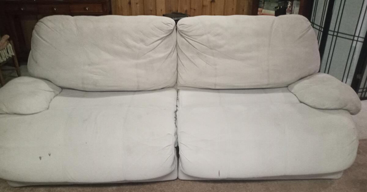 recliner couch free for Free in Spokane, WA Finds — Nextdoor