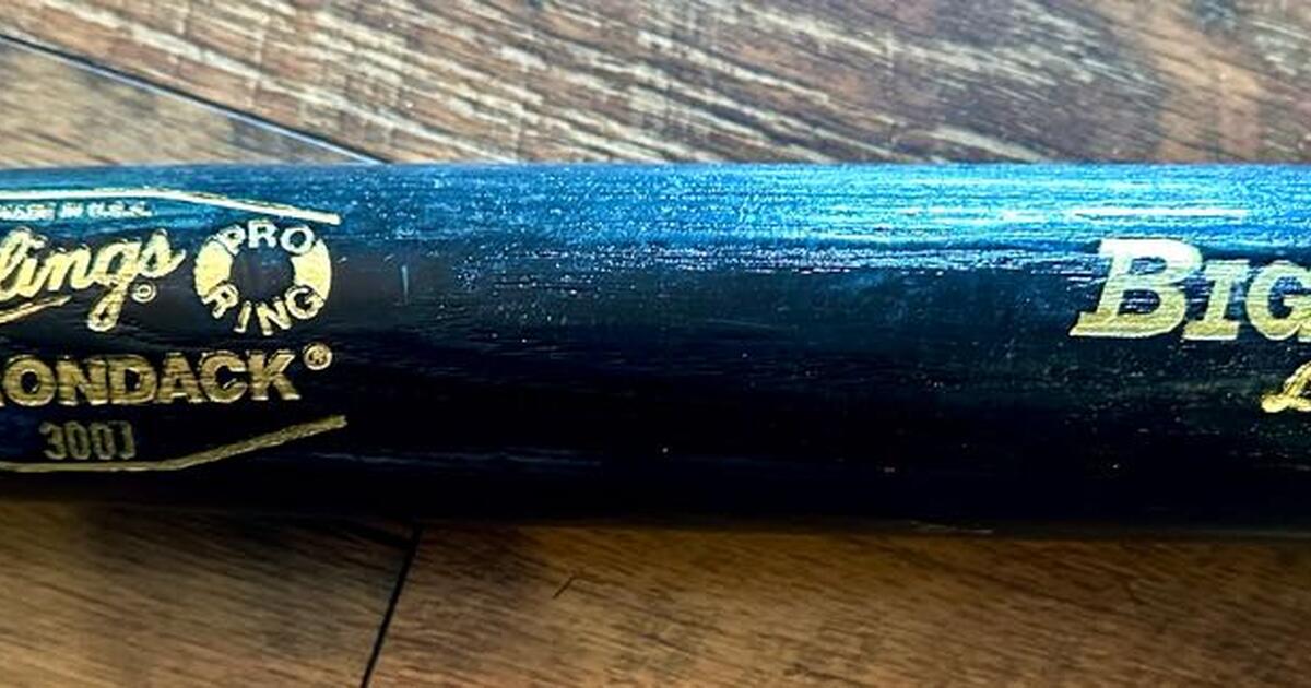 Batte Baseball Rawlings Adirondack 300J – 29" – Vintage Bois – Bon état