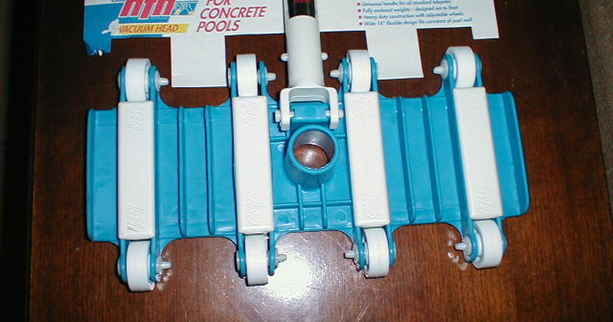 OLIN/HTH Vacuum Head for Concrete PoolsNEW / NEVER USED for 10 in