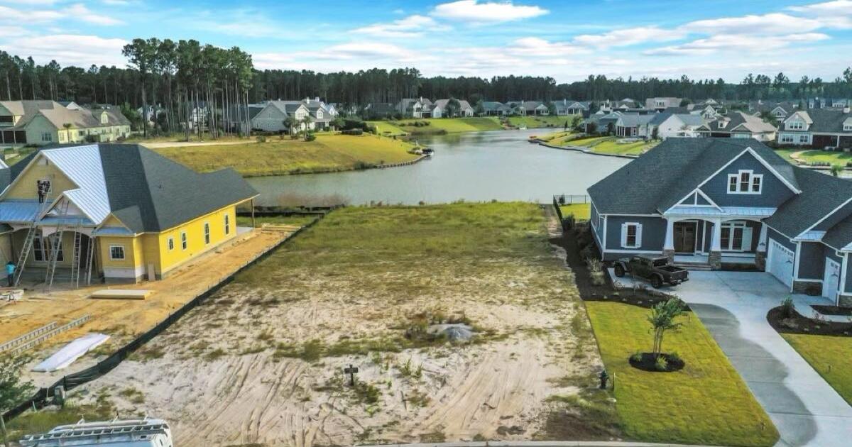 Hampton Lakes Property for sale. for 395000 in Bluffton, SC Finds