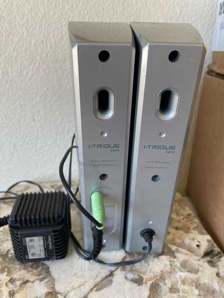 2200 Speakers Power Adapter For $20 In Temecula, CA | For Sale & Free — Nextdoor