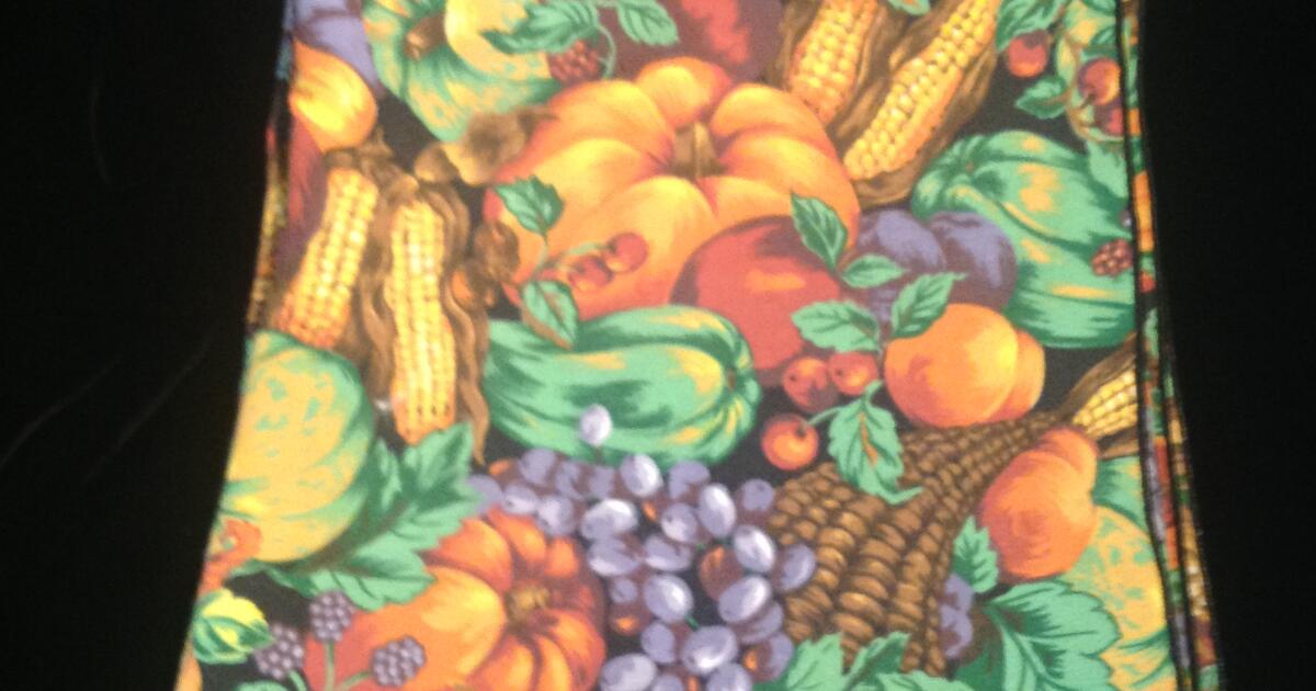 75 off TODAY! GP162 Thanksgiving Tablecloth GP162 for 7 in Dallas, TX