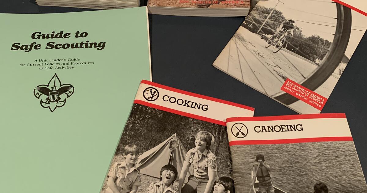 Boy Scout Publications for Free in Bloomington, IL For Sale & Free