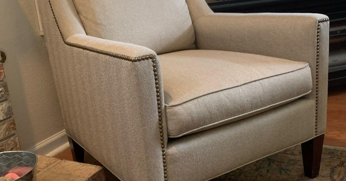 Upholstered chairs for 120 in Redding, CA For Sale & Free — Nextdoor