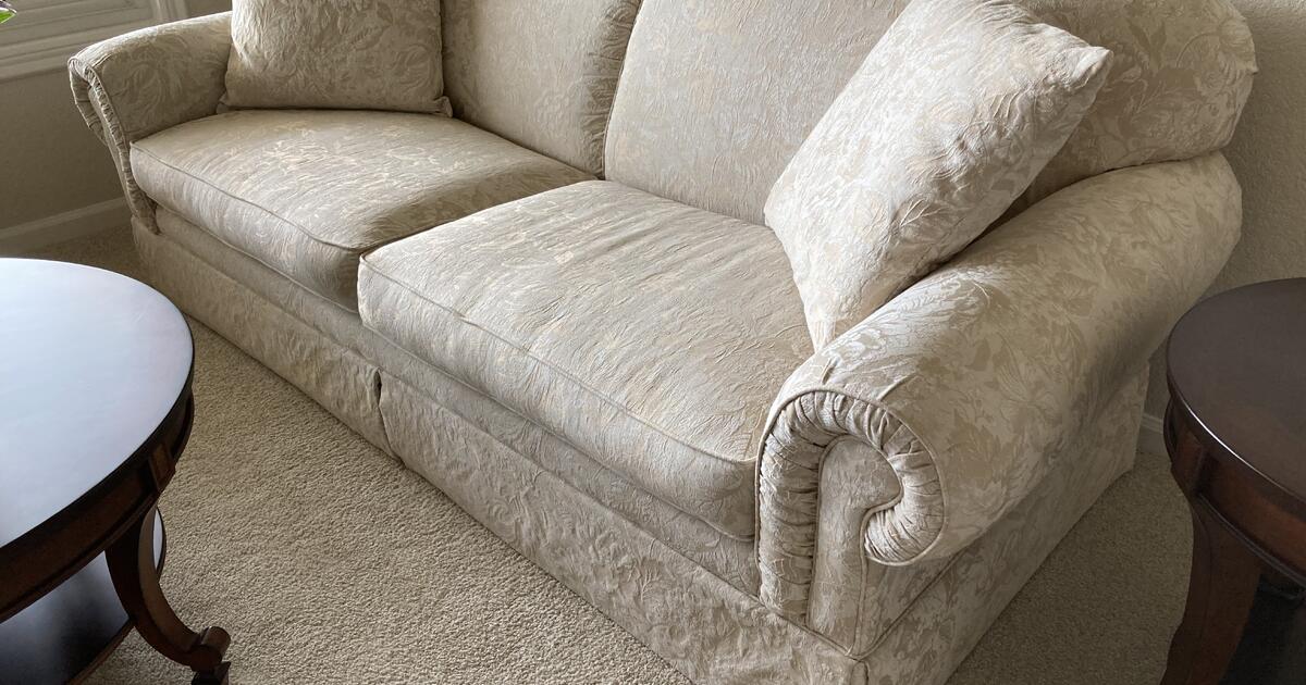 Sofa for free for Free in Roseville, CA Finds — Nextdoor