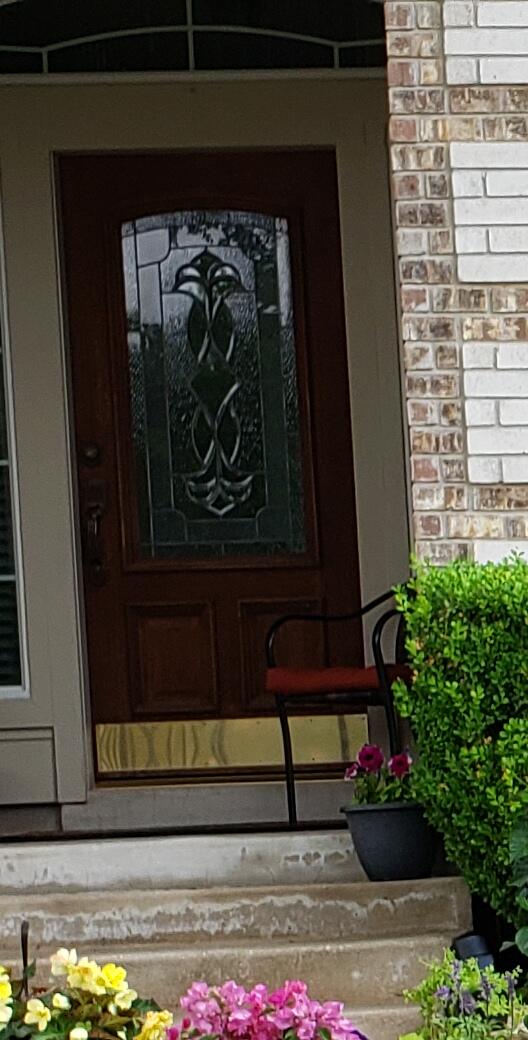 Front Door for 100 in Schertz, TX For Sale & Free — Nextdoor