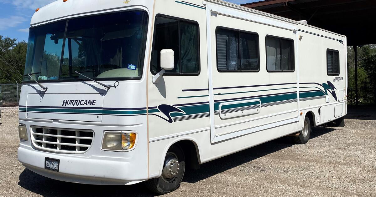 1997 Four Winds Hurricane Motorhome for 10000 in Round Rock, TX For