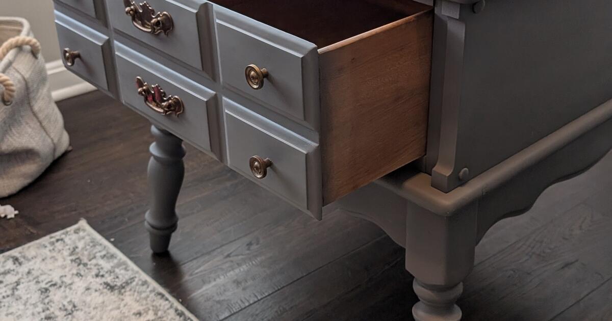 Misc Furniture Pieces for 1 in Fredericksburg, VA For Sale & Free