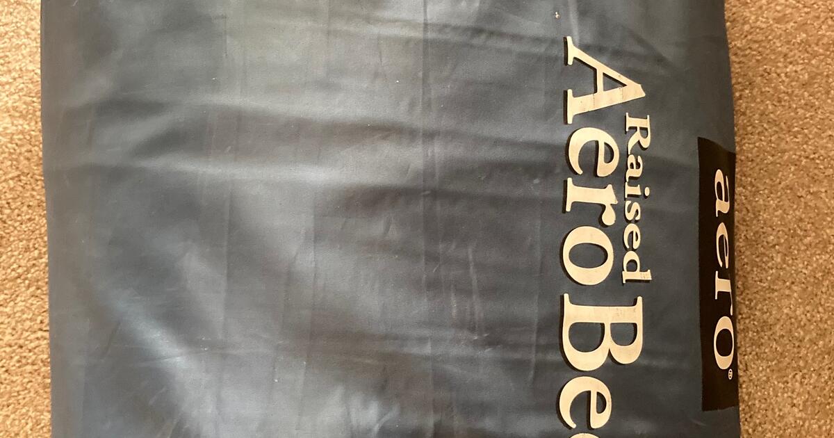 AeroBed Full Size (has a leak) FREE for Free in Largo, FL Finds