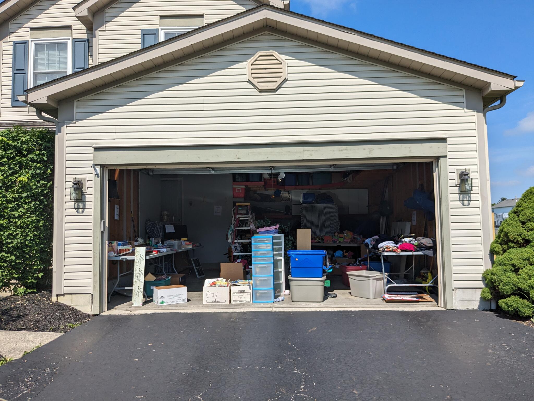 Big Garage Sale in Pickerington in Pickerington, OH For Sale & Free