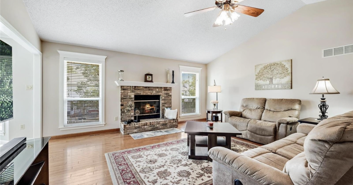 Monticello Estates 169 Berryville Place, O’Fallon, Mo 63304 in