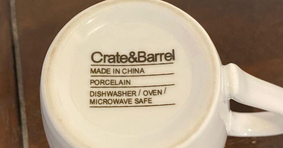 7 Crate and Barrel Coffee Mugs for Free in Alexandria, VA For Sale