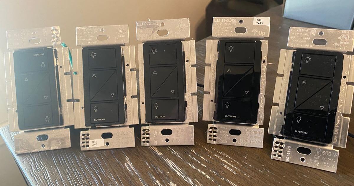 Lutron Caseta Dimmer Black for 30 in Carrollton, TX For Sale