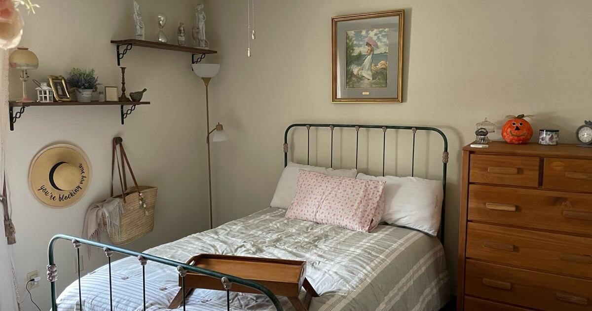 Furniture for sale for 10 in Conroe, TX For Sale & Free — Nextdoor